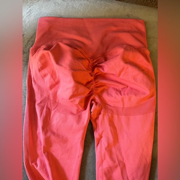 RPE Pink Eleanor leggings - Picture 2 of 3